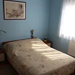 Jola *